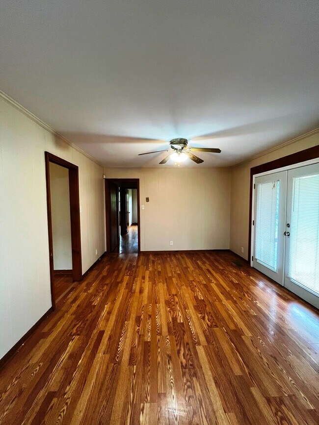 Building Photo - Coming Soon!! Great Home In the Country!