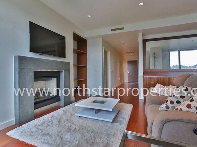 Building Photo - South Waterfront Atwater Perfection