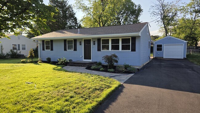 Foto del edificio - 413 Hickory Ln