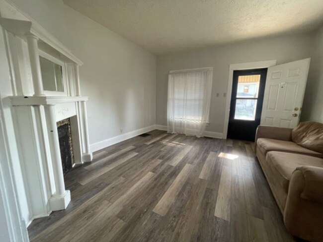 Foto del edificio - 733 S 7th St