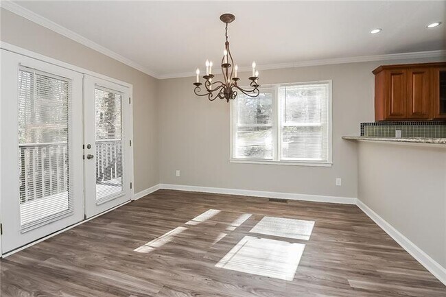 Building Photo - 2183 Shillings Chase Dr