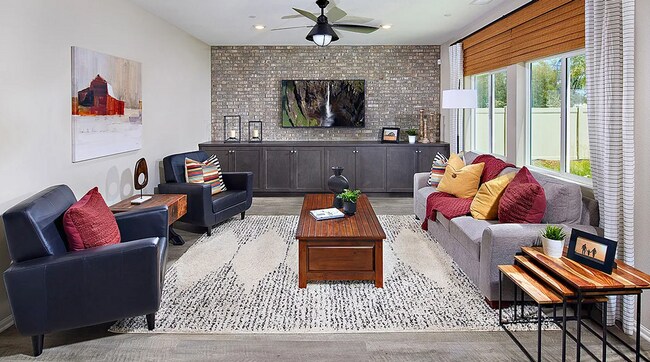Foto del edificio - Charming House featuring 4 beds/3 baths Av...