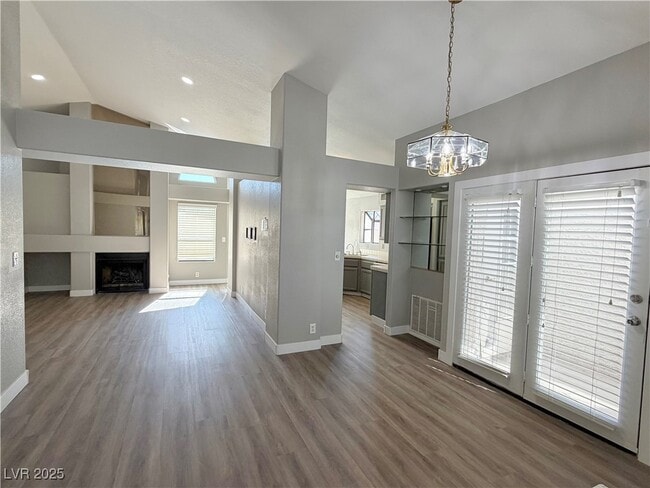 Foto del edificio - 7209 Trading Post Ln