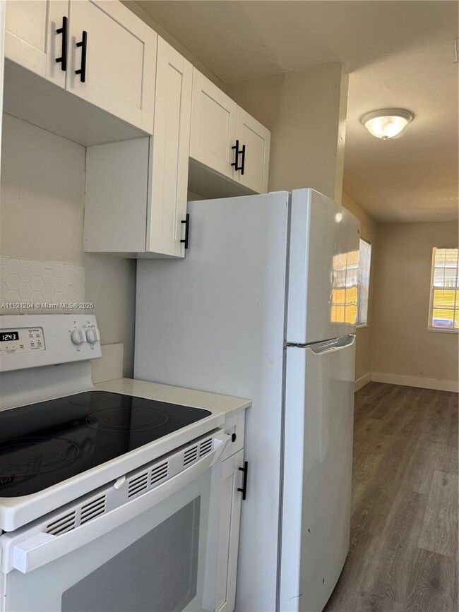 Foto del edificio - 522 NW 13th Ave