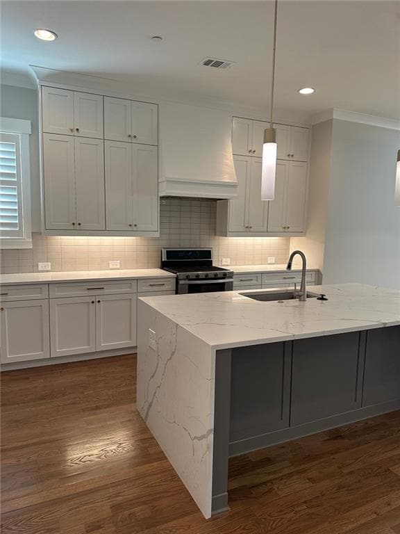 Building Photo - 1028 Endeavour Ct