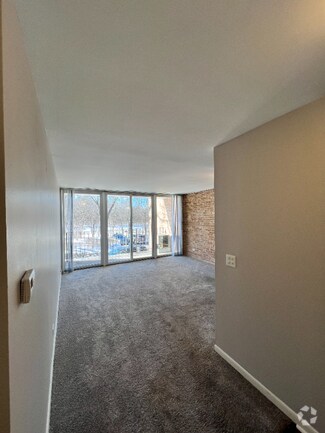 Building Photo - 5650 Abbey Dr