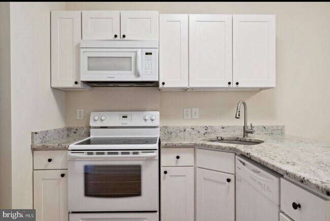 Foto del edificio - 1206 E Palmer St