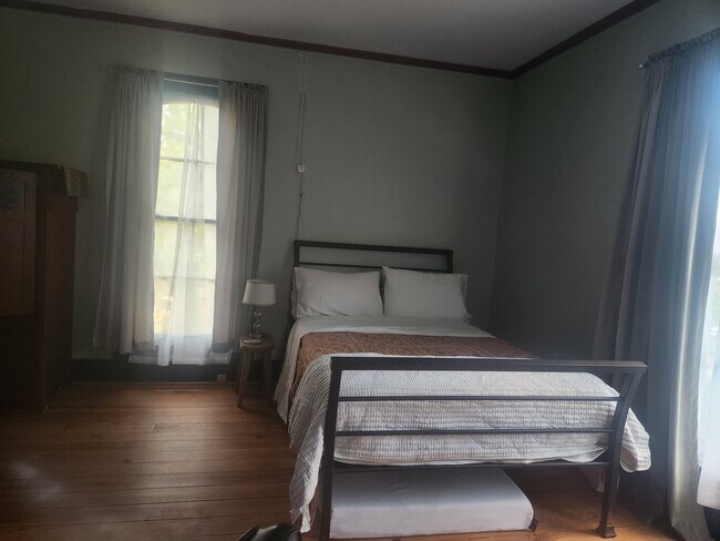 Foto del edificio - 428 N Ellis St
