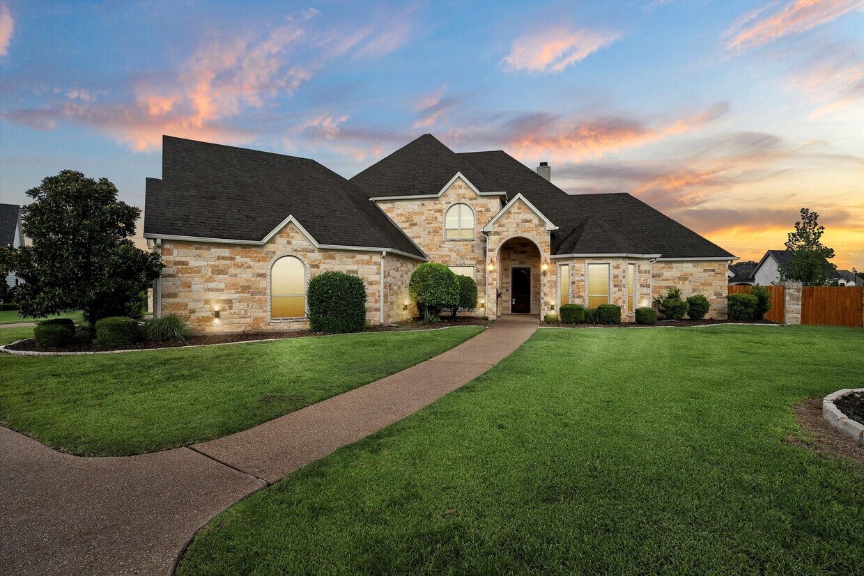 Foto principal - 7030 Flagstone Cir