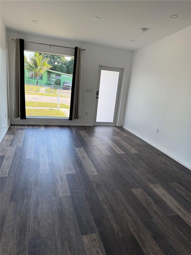 Building Photo - 3525 NW 176th Terrace