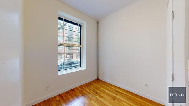 Foto del edificio - 314 E 91st St