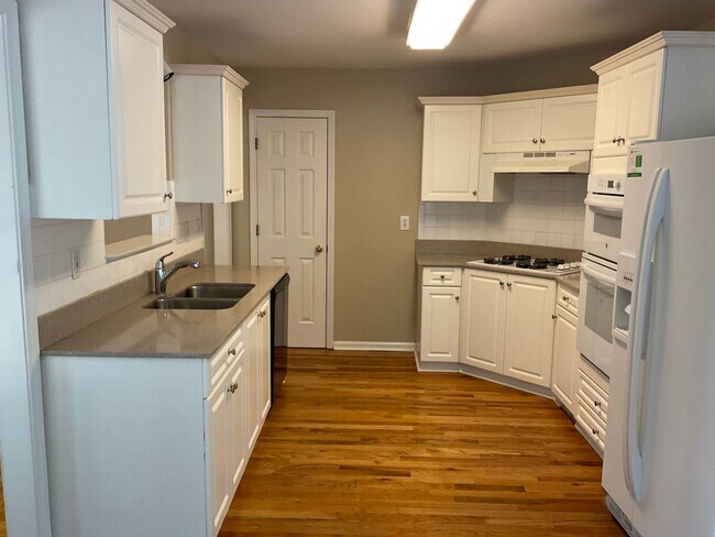 Building Photo - 4814 Rapids Cir NW