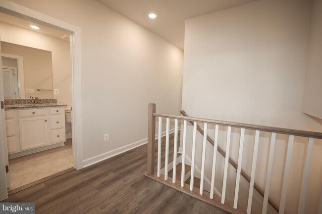 Building Photo - 2263 WOODLAND GAP Ter