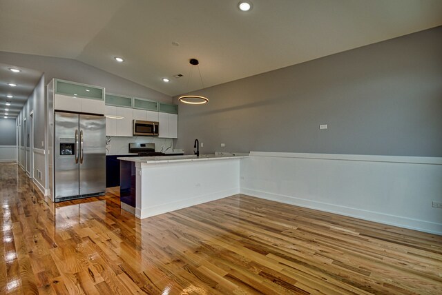 Building Photo - 5831 S Calumet Ave