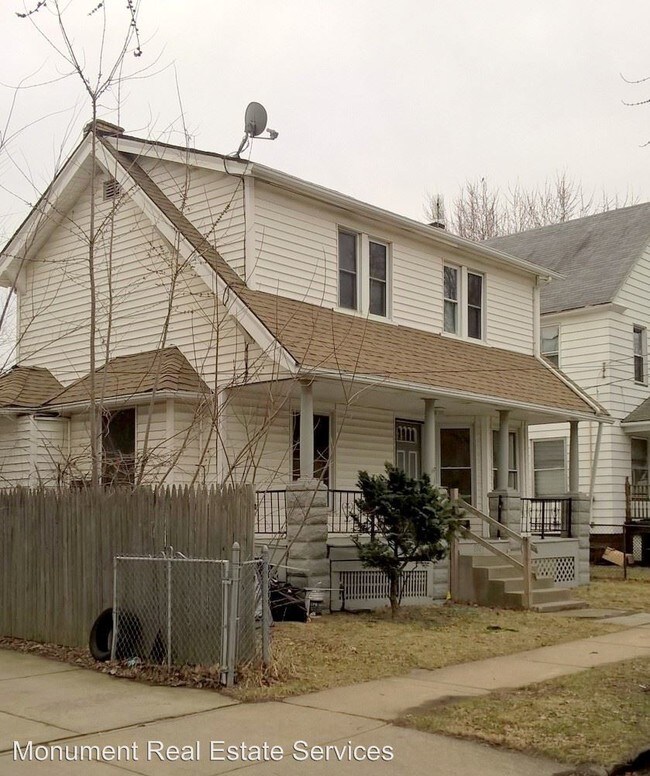 Building Photo - 3831 W 40th St