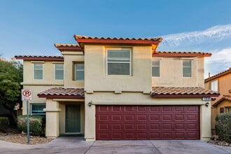 Building Photo - 11905 Fairfax Ridge St
