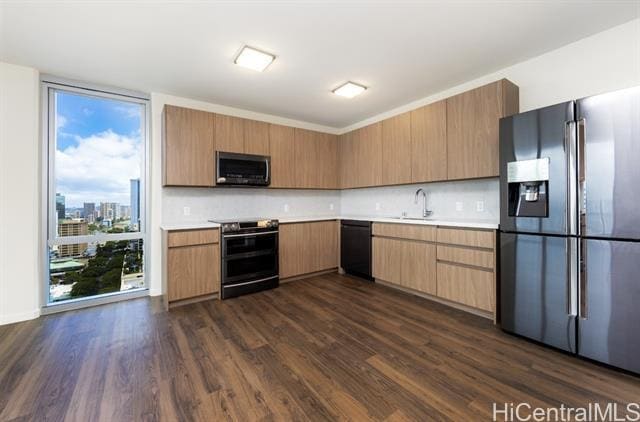 Building Photo - 1391 Kapiolani Blvd
