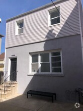 Building Photo - 106 Sherman Ave