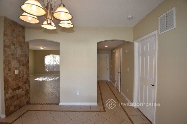 Building Photo - 12738 Bramfield Dr