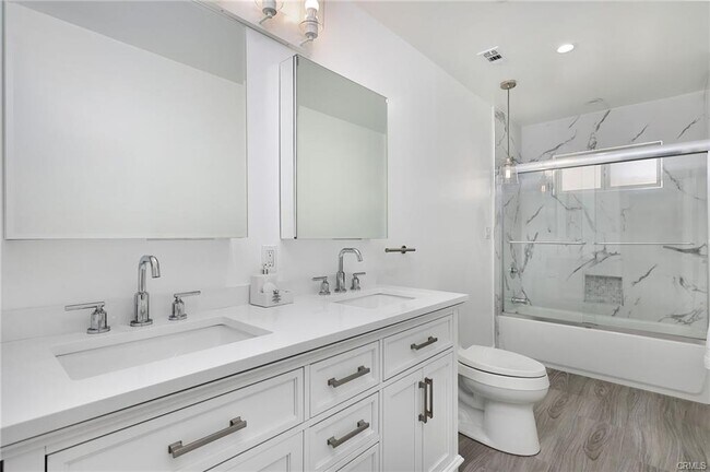 Foto del edificio - 5794 Fairhaven Ave