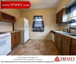 Building Photo - 649 Birch St