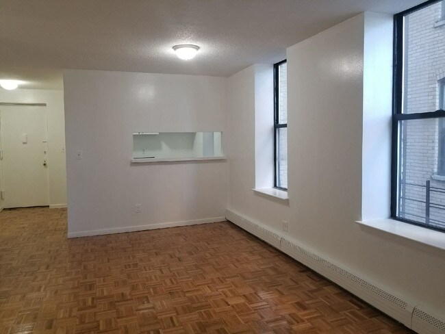 Building Photo - 14728 90th Ave