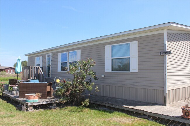 Foto del edificio - 12827 Pink Taylor Run Rd