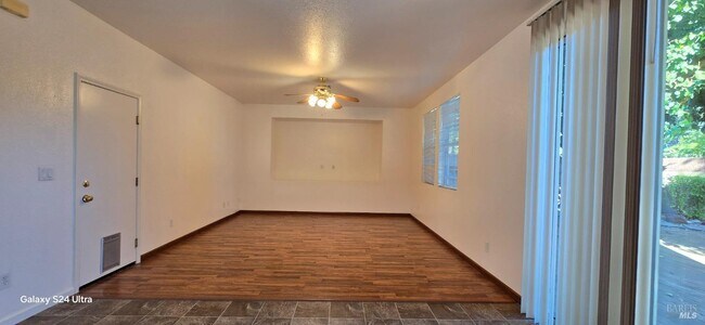 Building Photo - 101 Pebble Beach Cir