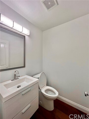 Building Photo - 22 Vermillion