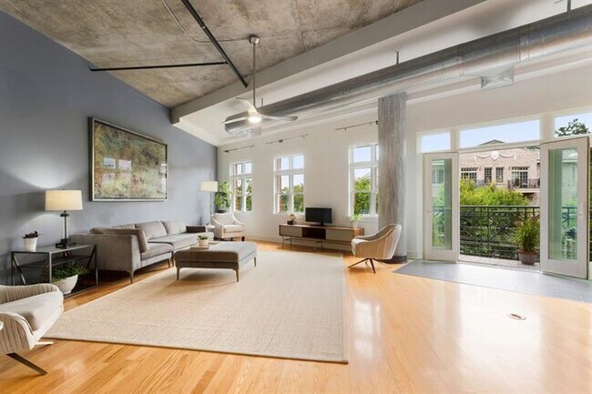 Foto del edificio - 1058 Piedmont Ave NE