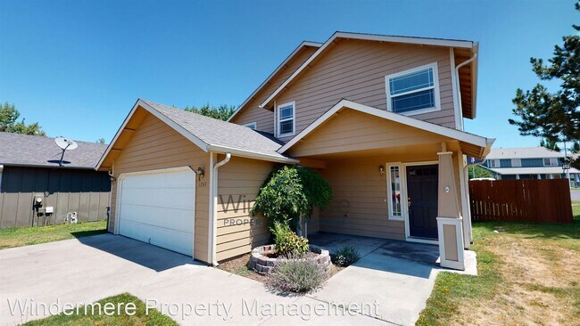Building Photo - 3 br, 3 bath House - 1243 SE Newgate Drive