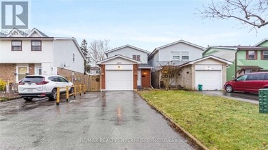 Building Photo - 1117 Venus Crescent