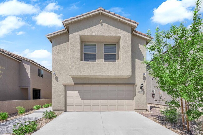 Foto del edificio - Don't miss out on this cozy 3-bedroom, 2-s...