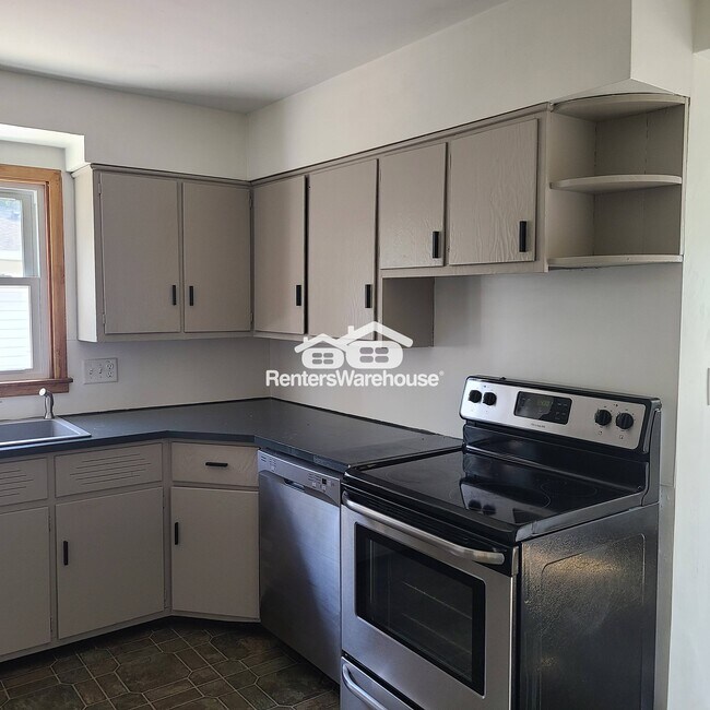 Foto del edificio - 135 24th Ave S
