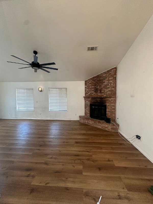 Building Photo - 20121 Mesa Dr