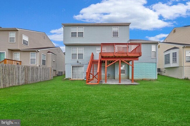 Foto del edificio - 16 Varone Dr