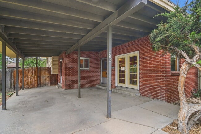 Photo - $2,495.95, 4 bed, 1.5 bath with a large backyard. Apartment