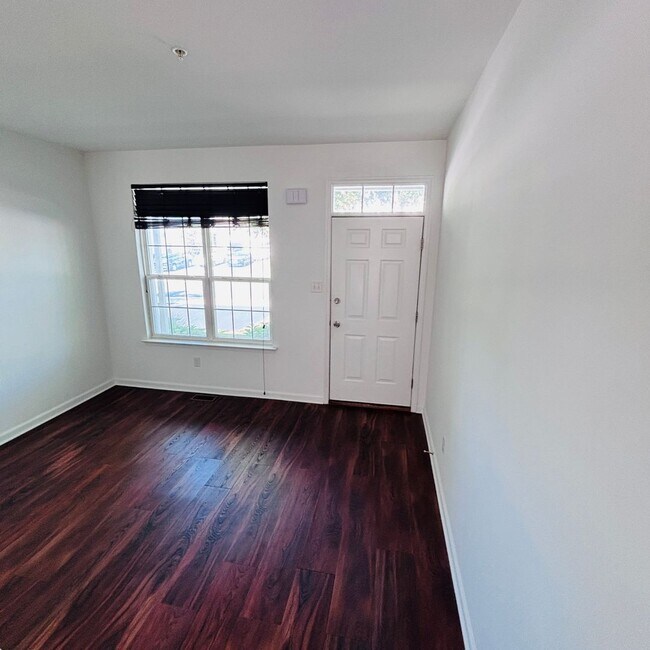 Foto del edificio - Located in the Highgates subdivision in Upper Macungie Township this 3 bedroom, 2.5 bath townhouse