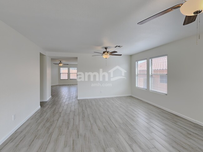 Building Photo - 3894 W Oak Springs Trail