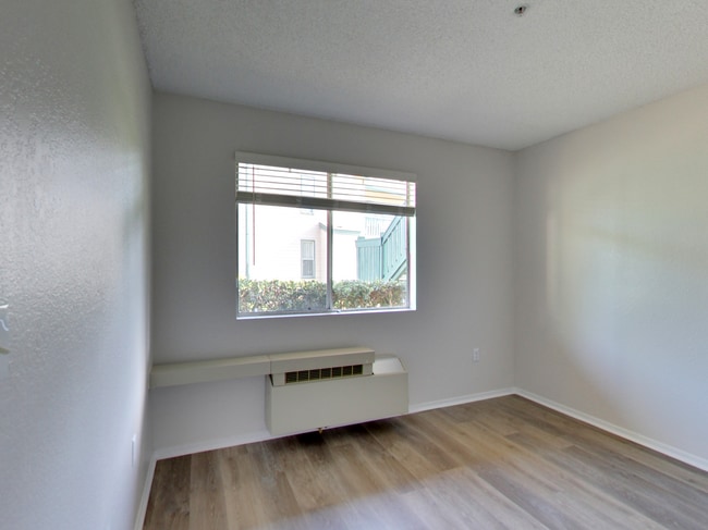 Building Photo - Willowridge