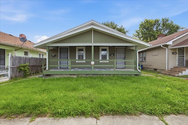 1727-1729 S. Randolph St. - 1727-1729 S. Randolph St. Apartment