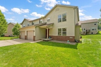 Building Photo - 3021 Blue Grouse St