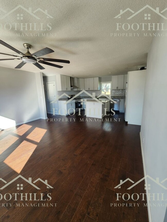 Foto del edificio - 1046 Jackson St