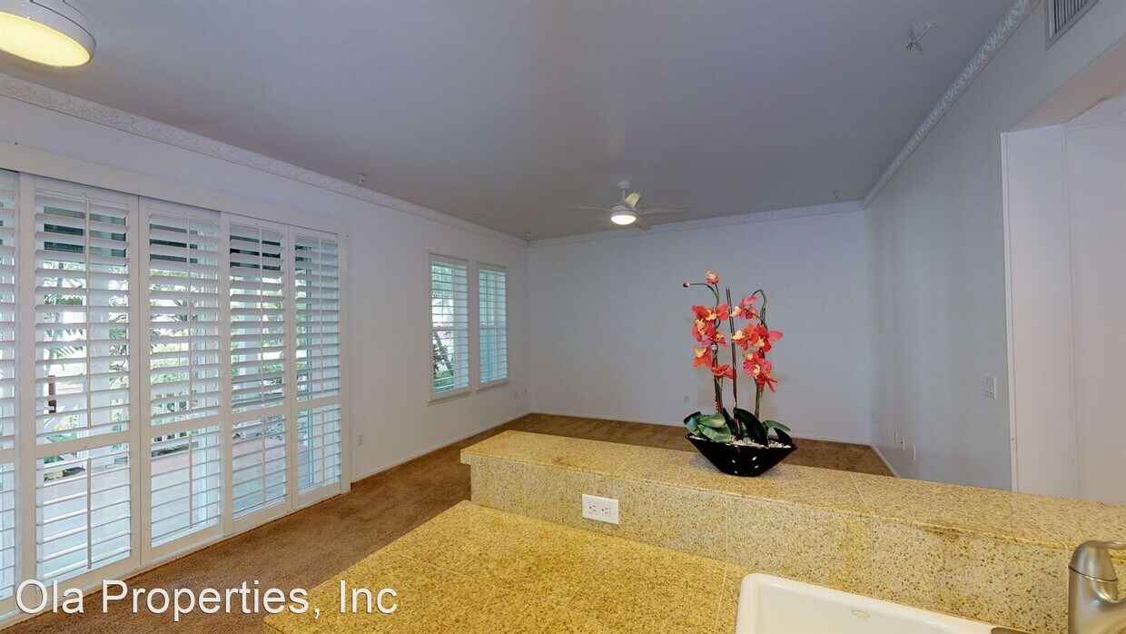 Primary Photo - Studio, 2 bath House - 92-1220-1 Olani Street