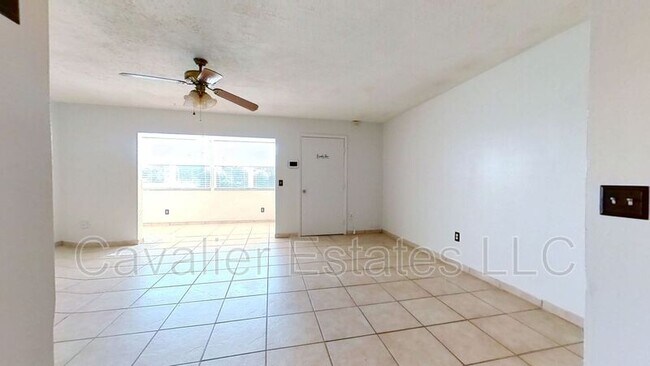 Building Photo - 4038 Cortez Dr