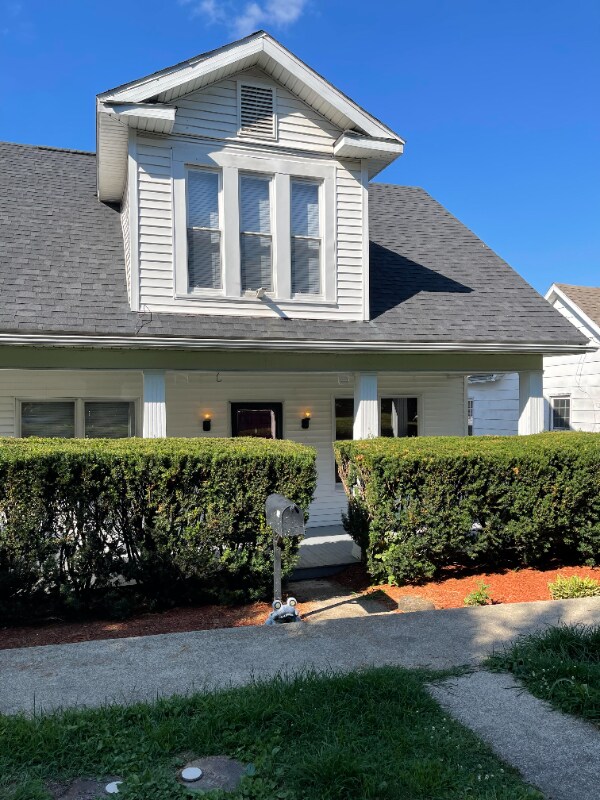 Foto principal - 134 W Woodland Ave