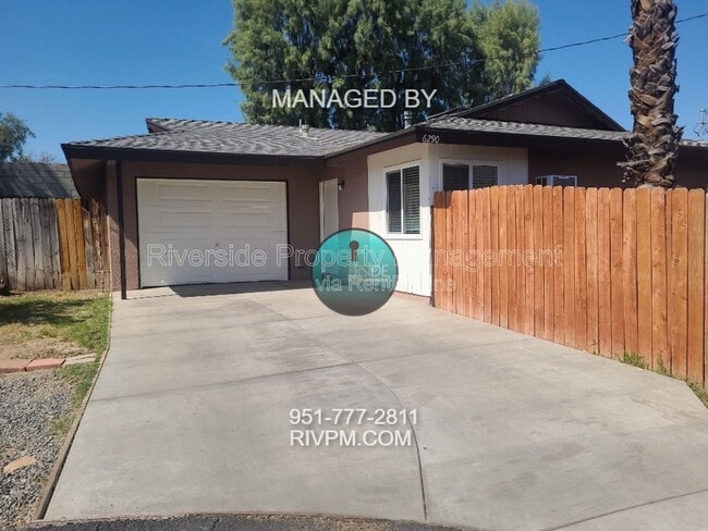 Photo - 6290 Jones House