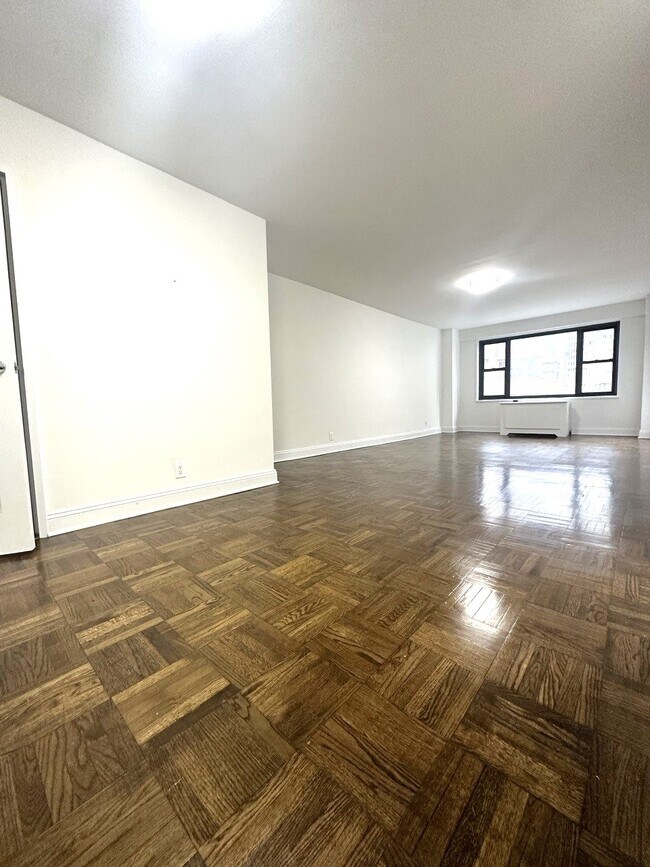 Foto del edificio - 227 E 57th St