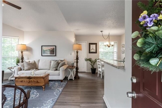 Building Photo - 509 Cypress Pointe St