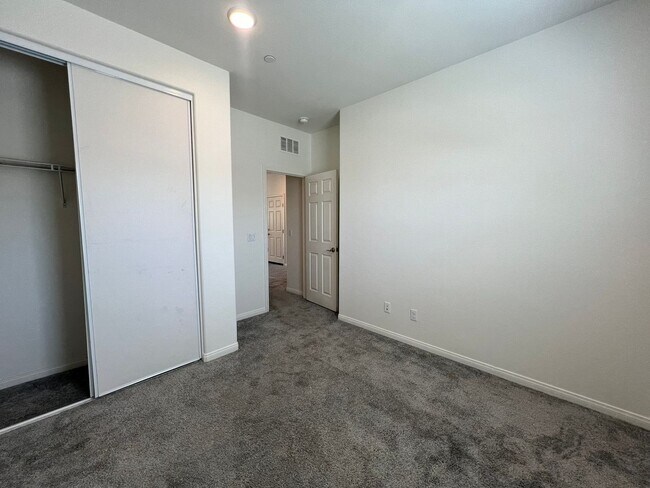 Building Photo - RIVERSIDE - SPRING MOUNTAIN RANCH AREA -- ...